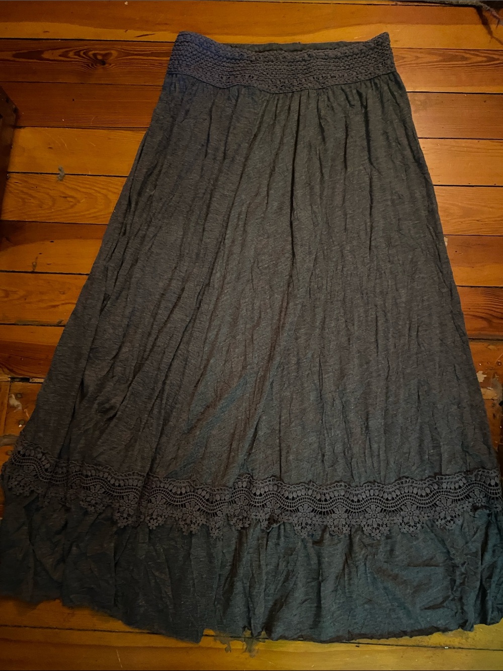 Macy’s Inc. INC solid gray Maxi Skirt Daisy flower floral Crochet lace Trim